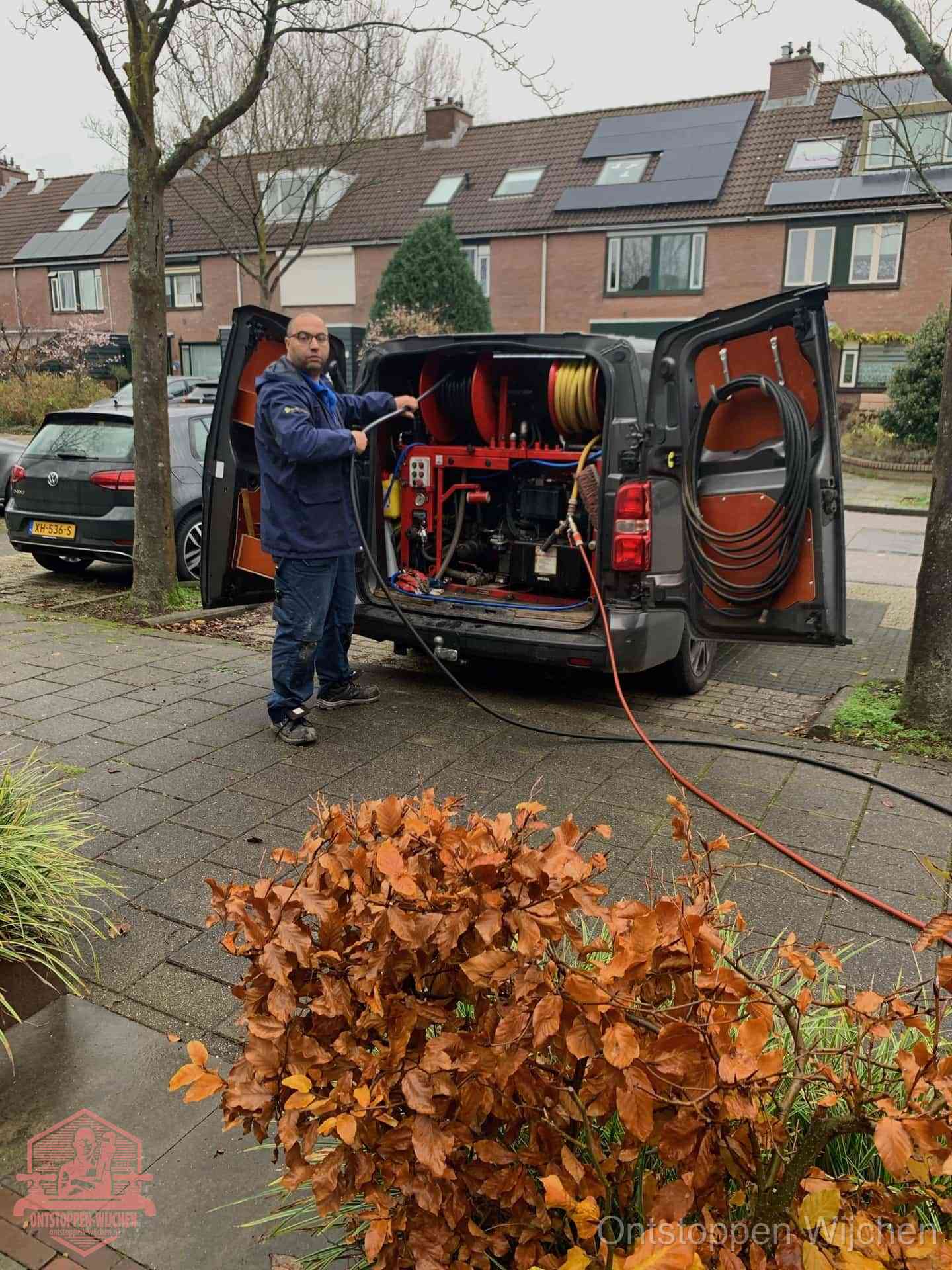 Rioolservice in de wijk in Wijchen